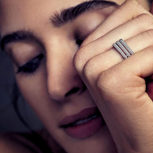 Bague MAUBOUSSIN "Le Premier Jour" 3 rangs en Or Blanc Perlé Mauboussin