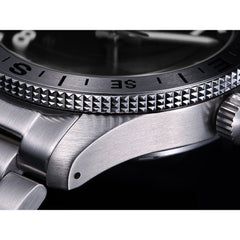 Seiko HDB006K1 Montre Homme Seiko 5 Sports Field Automatique - Acier Inoxydable Noir et Argent, Mouvement Automatique, Lunette Boussole, Étanche 100M, Confort Quotidien