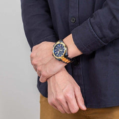 Montre homme Festina F20564/1 à cadran bleu, bracelet bicolore en acier inoxydable, chronographe, affichage de la date, mouvement à quartz, design sport-chic Homme FESTINA