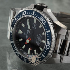 Montre homme Festina F20663/1, cadran bleu, bracelet en acier inoxydable, affichage de la date, mouvement à quartz, style plongeur, design sportif. Homme FESTINA