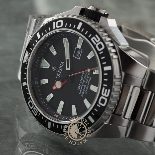 Montre homme Festina F20663/3, cadran noir, bracelet en acier inoxydable, affichage de la date, mouvement à quartz, style plongeur, design sportif. Homme FESTINA