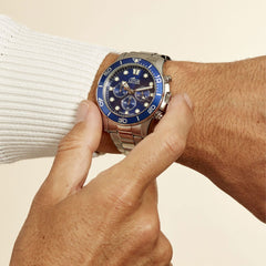 Montre homme Lotus 18756/1 avec cadran bleu et bracelet en acier inoxydable gris, chronographe