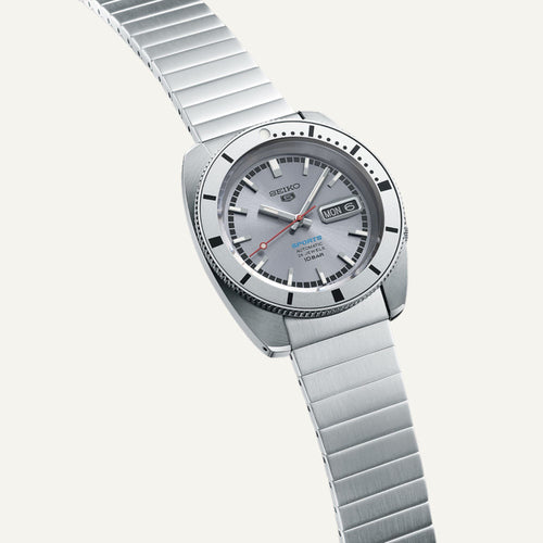 Montre Homme SEIKO 5 Sports SRPL03K1 Automatic en Acier Montres SEIKO
