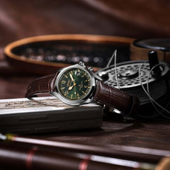 Montre homme Seiko Prospex Alpinist 2025 SPB507J1, cadran vert, bracelet cuir noir – Automatique, design aventure Homme SEIKO