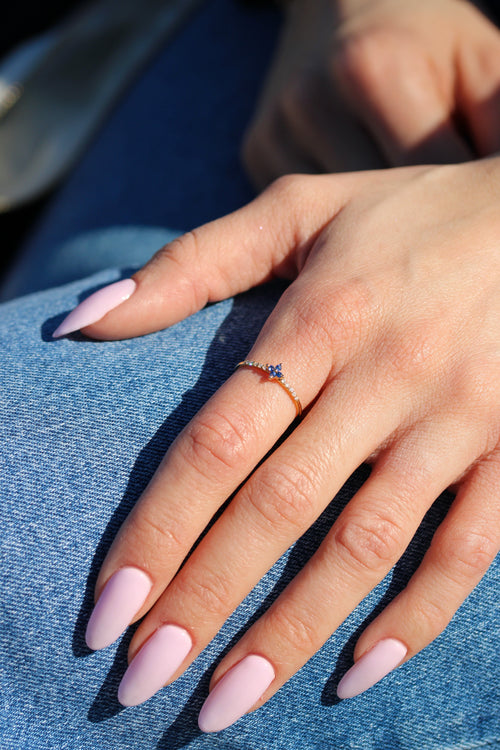 Bague Leurelor 18K Or Jaune Petite Fleur Saphir & Diamants Bague Leurelor 