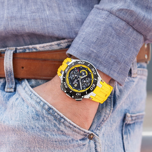 Festina F20755/5 Montre Homme Chronographe Quartz Bracelet Silicone Jaune Étanche 20 ATM Style Sport Performance