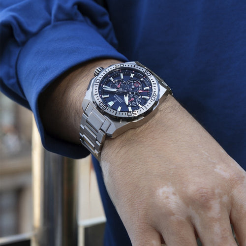 Festina F20724 2 Montre Homme Chronographe Quartz Cadran Bleu Bracelet Acier Inoxydable Style Sportif Performance et Élégance Quotidienne