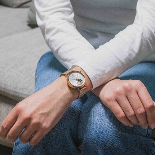 Montre Femme PIERRE LANNIER Espérance 147K928 Milanais Rose Femme PIERRE LANNIER 