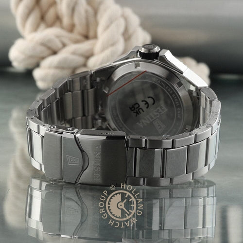 Montre homme Festina F20663/3, cadran noir, bracelet en acier inoxydable, affichage de la date, mouvement à quartz, style plongeur, design sportif. Homme FESTINA 