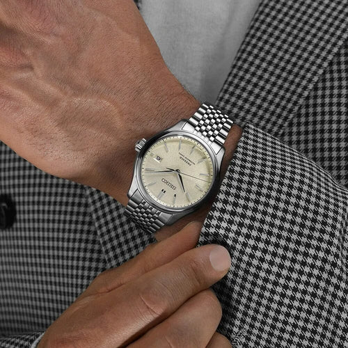 Montre homme Seiko Presage Classic Series SPB463J1, cadran argenté, boîtier en acier inoxydable – Automatique, design élégant Homme SEIKO 