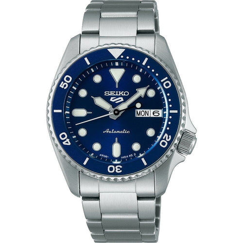 Seiko SRPL77K1 Montre Homme Automatique 5 Sports SKX Street Denim Cadran Bleu Bracelet Acier Inoxydable Style Sportif et Élégance Quotidienne Unisexe SEIKO 